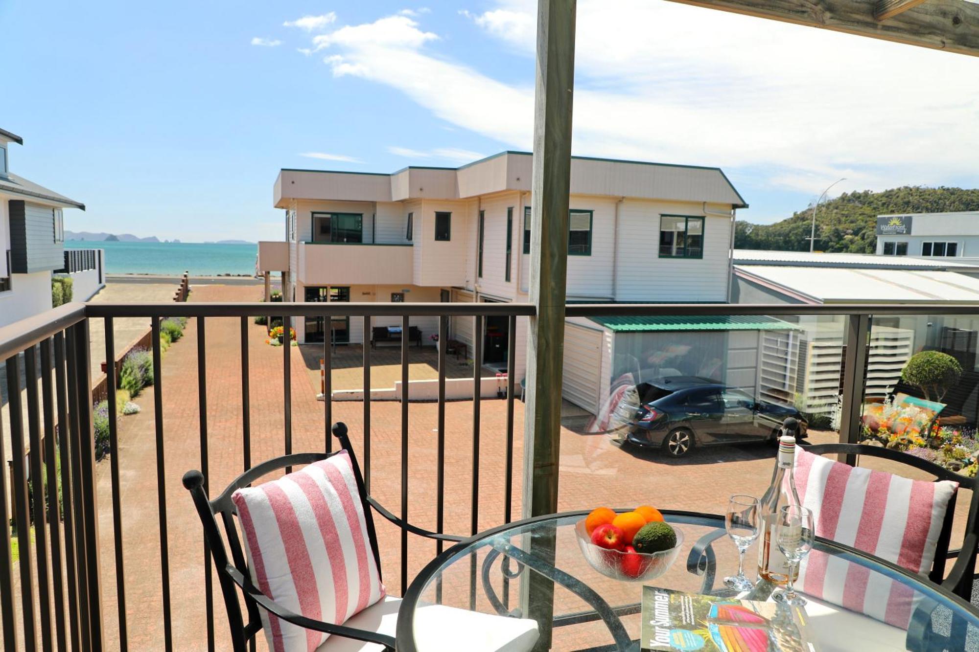 Blue Marlin Apartments Уитианга Екстериор снимка