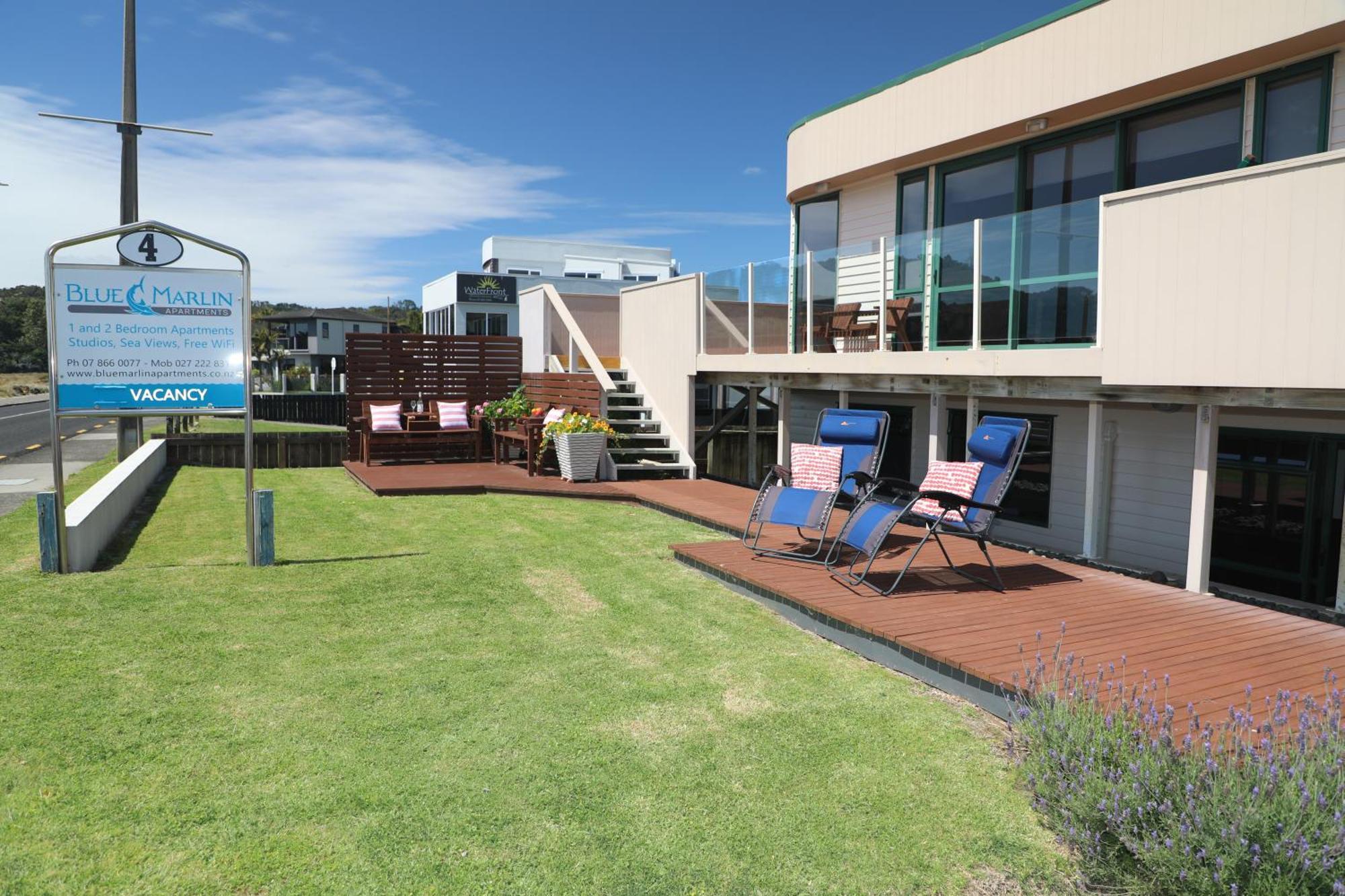 Blue Marlin Apartments Уитианга Екстериор снимка