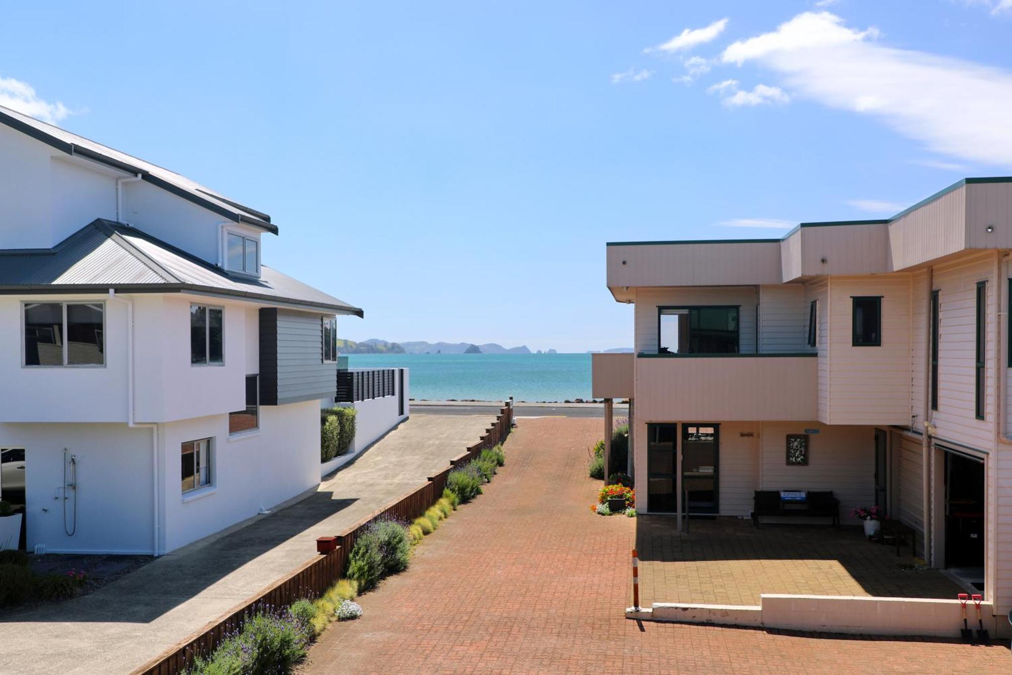 Blue Marlin Apartments Уитианга Екстериор снимка