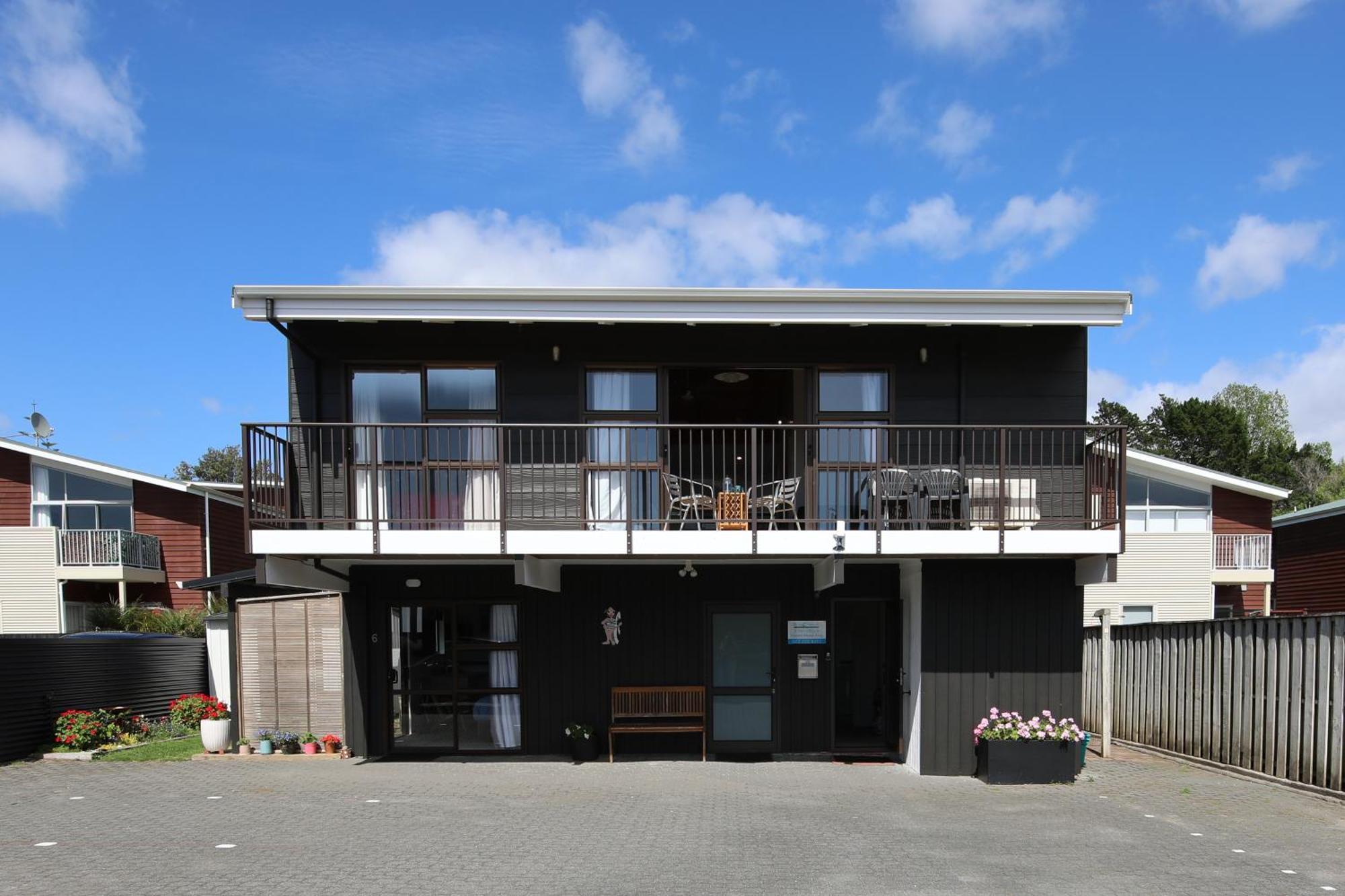 Blue Marlin Apartments Уитианга Екстериор снимка